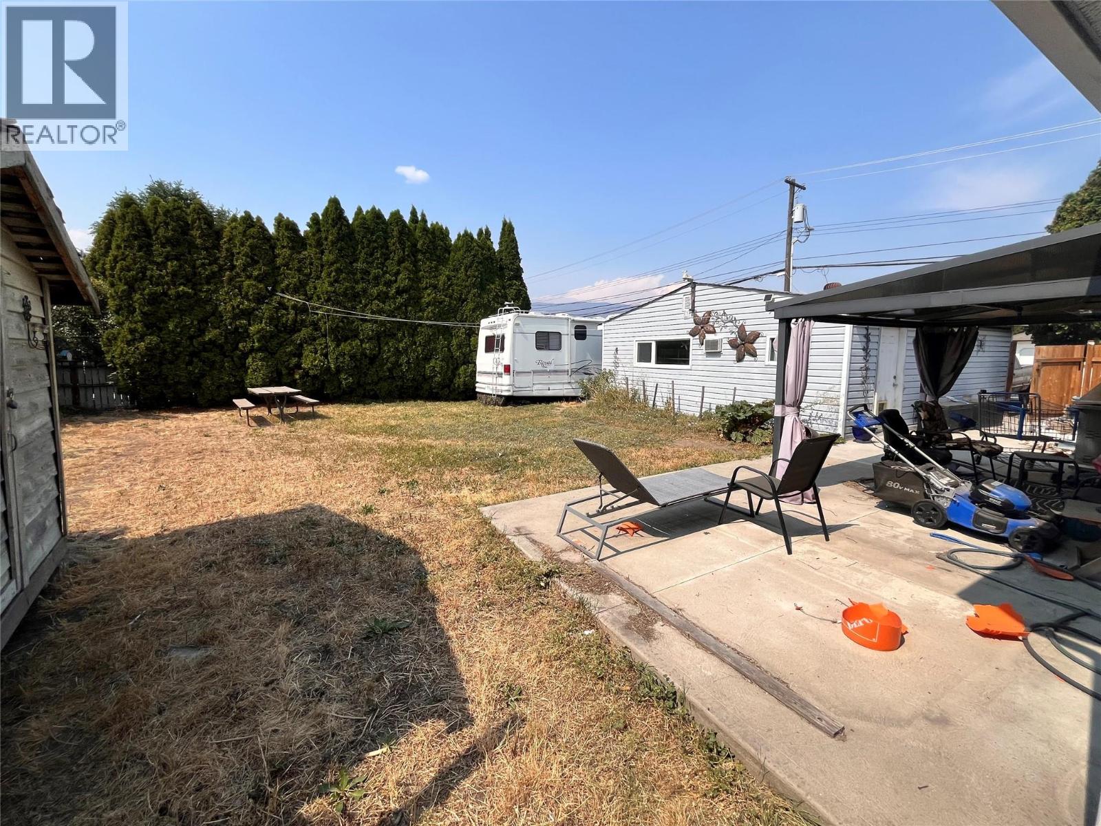 302 Green Avenue W, Penticton