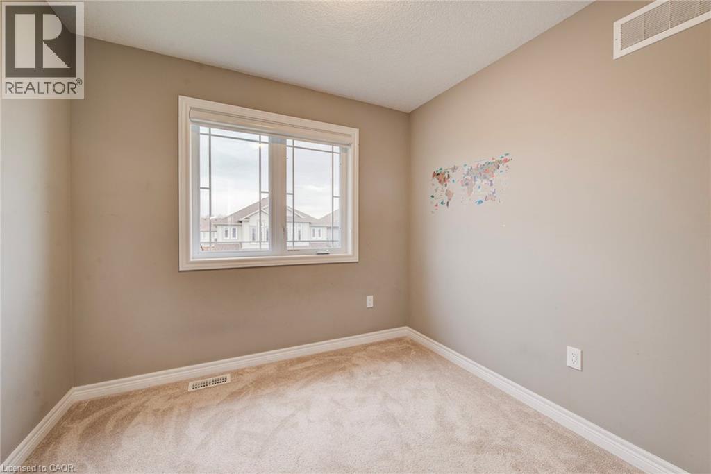 77 JOHN BRABSON Crescent - 30
