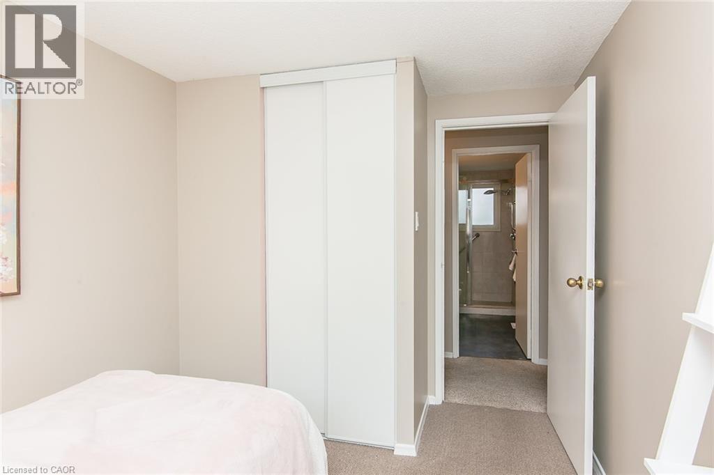 36 AMOS Avenue - Image 25