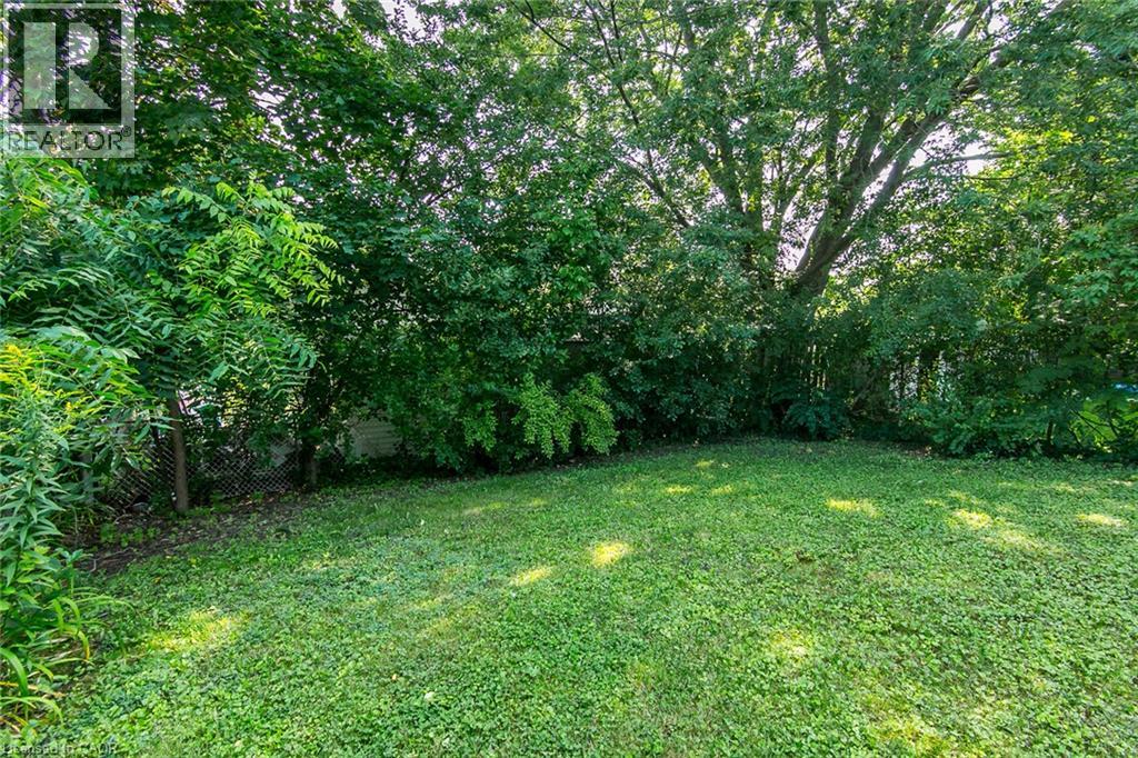 36 AMOS Avenue - Image 43