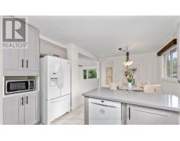 79 Maplegrove Avenue, Bradford West Gwillimbury, ON L3Z1R9 Photo 9