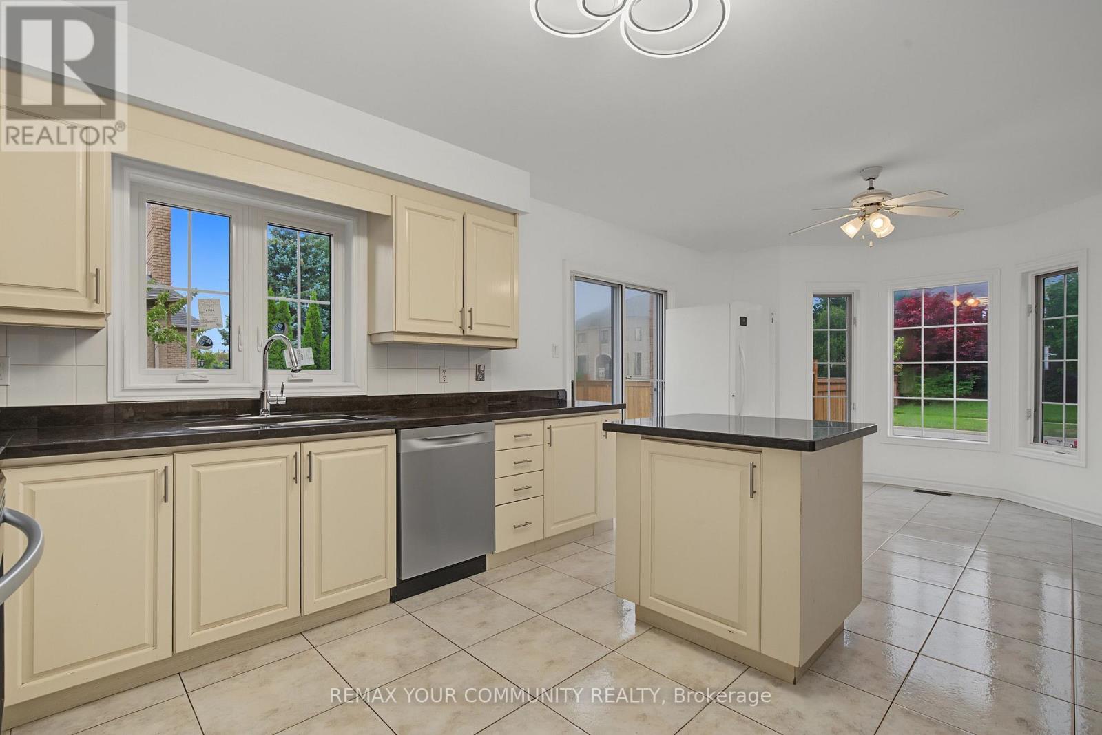 20 FERN AVENUE - Image 25