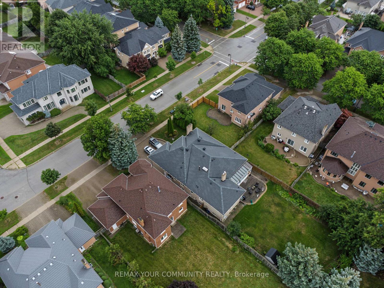 20 FERN AVENUE - 46