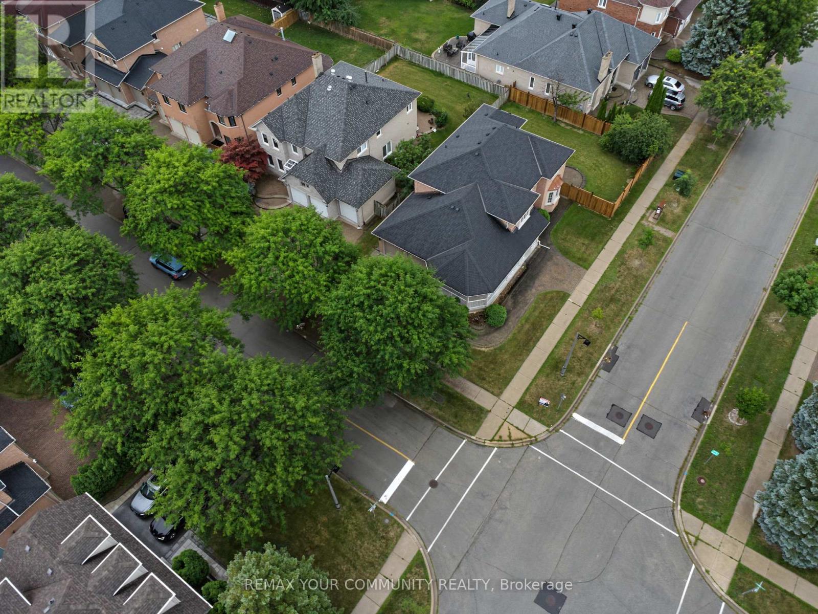 20 FERN AVENUE - 50