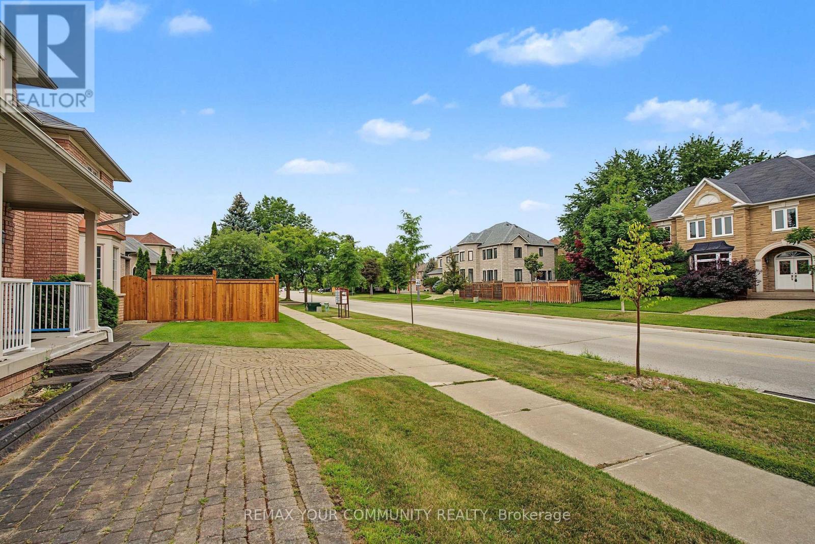 20 FERN AVENUE - 6