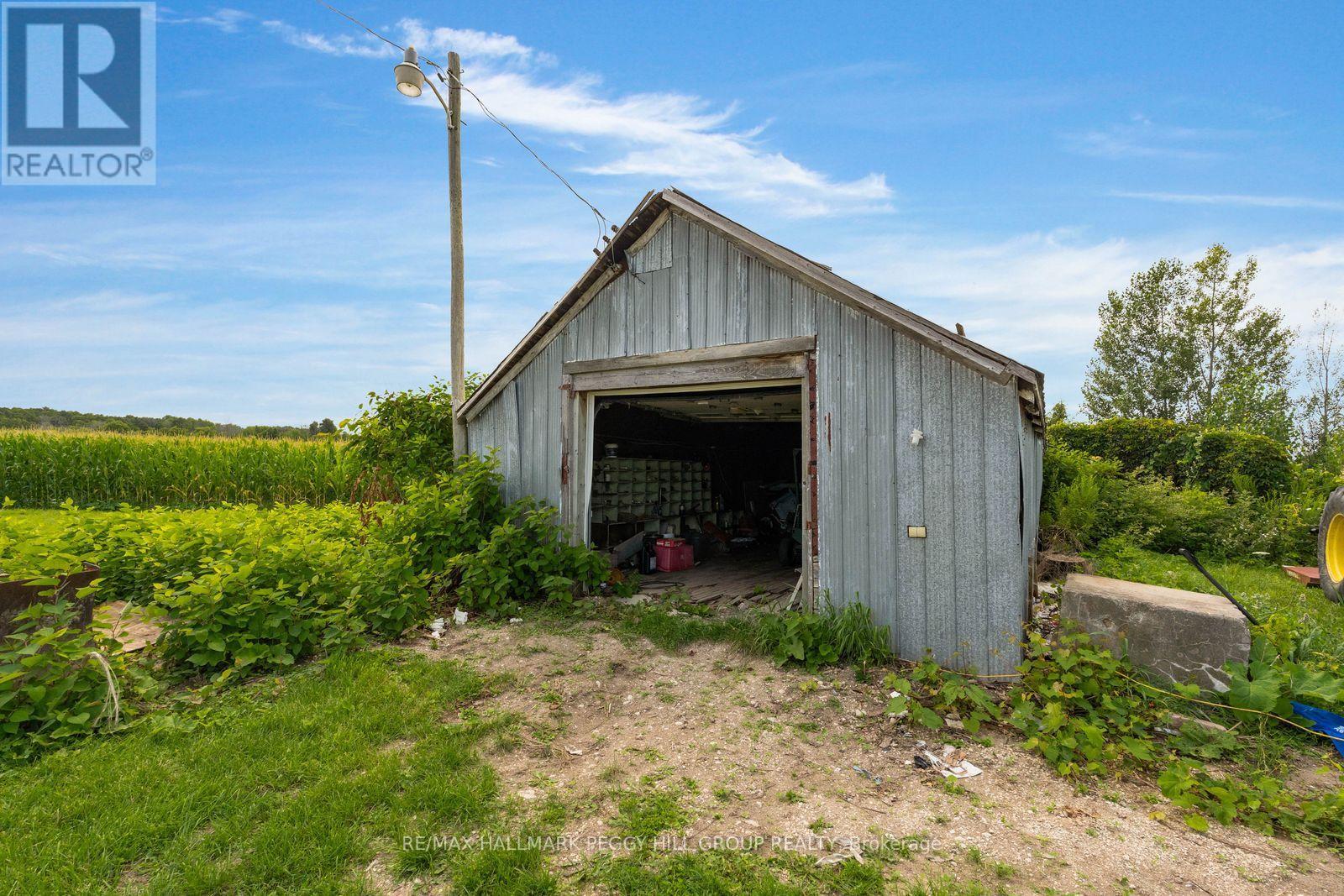 6331 26 HIGHWAY - 17