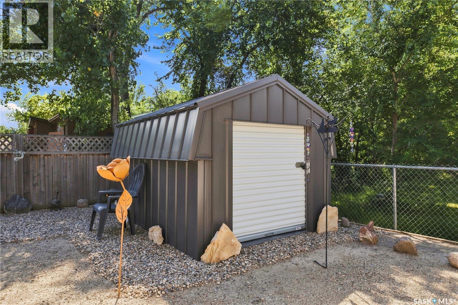 109 Lakeview DRIVE - 23