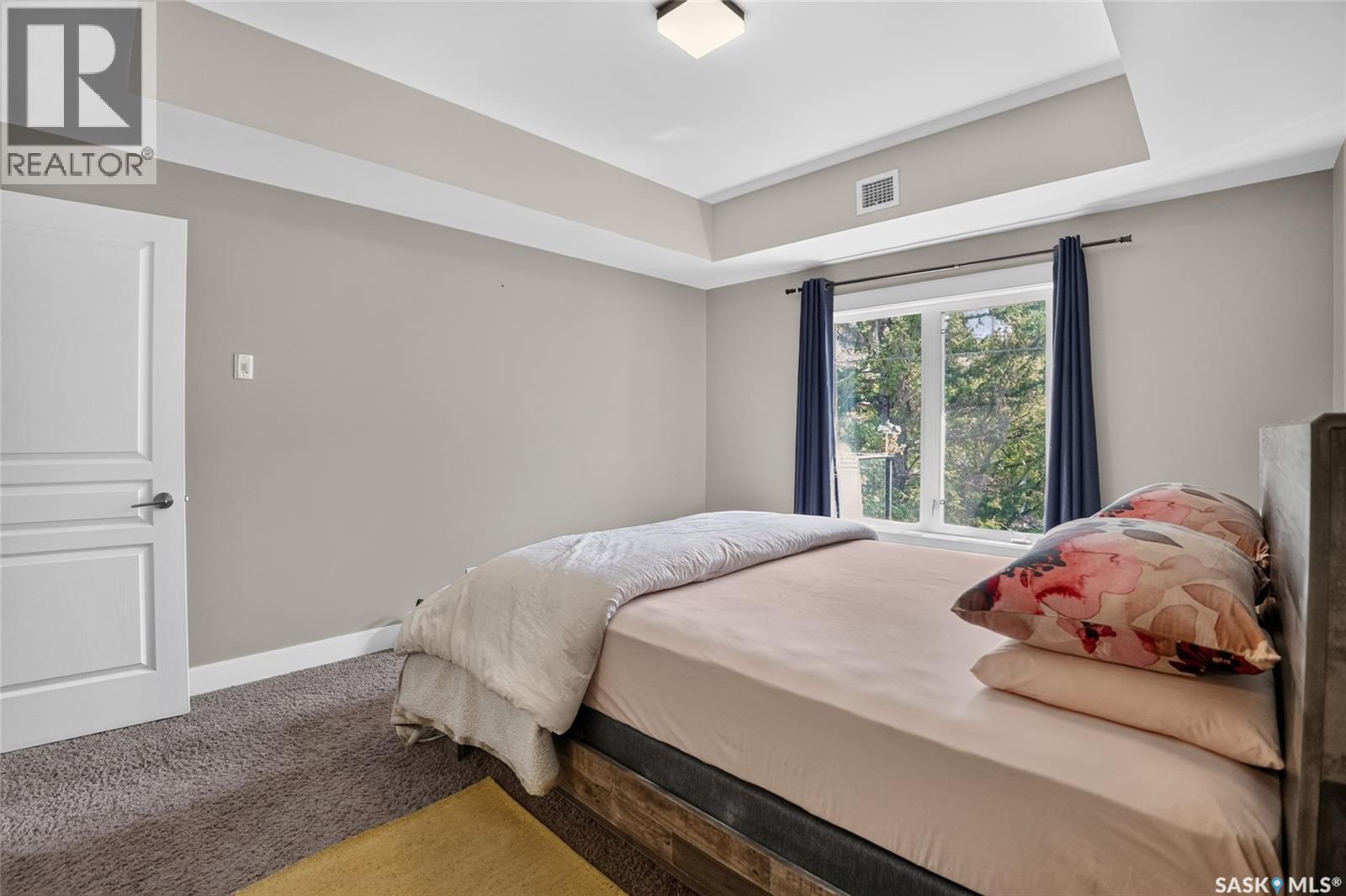 #302 721 8th STREET E - Image 22