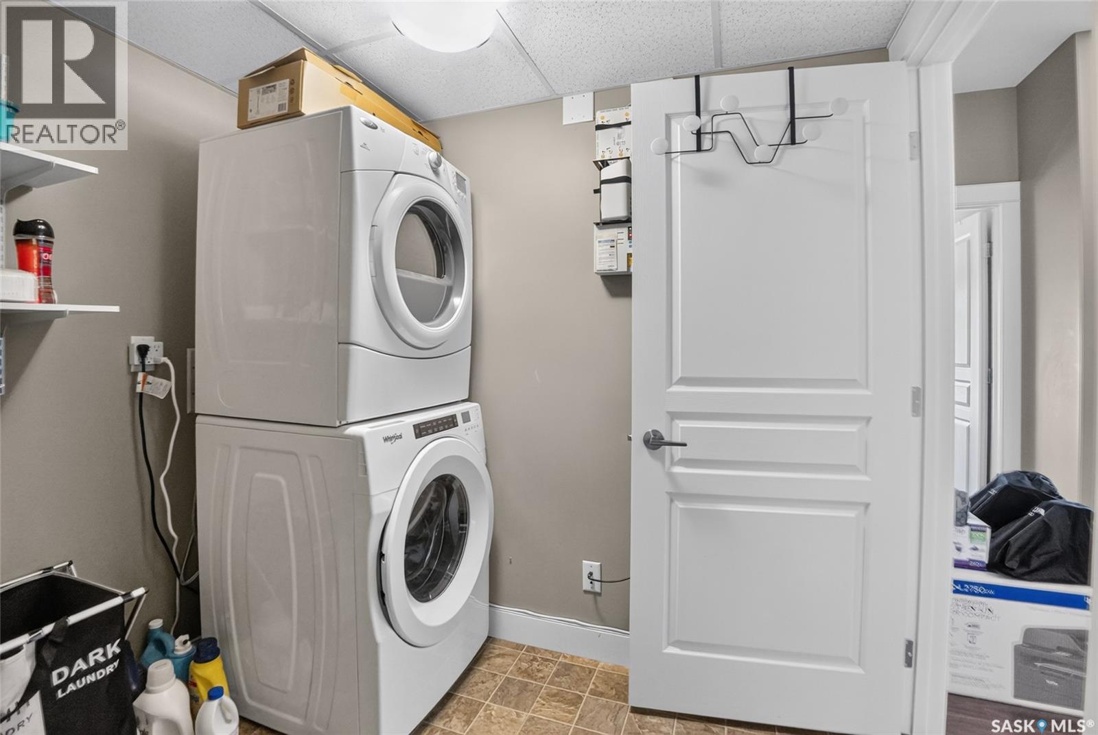 #302 721 8th STREET E - 33