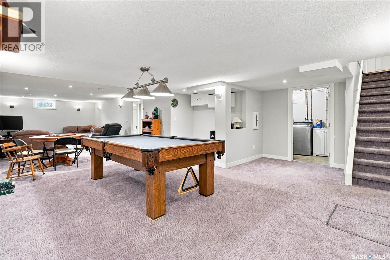 2 Springstein AVENUE - 31