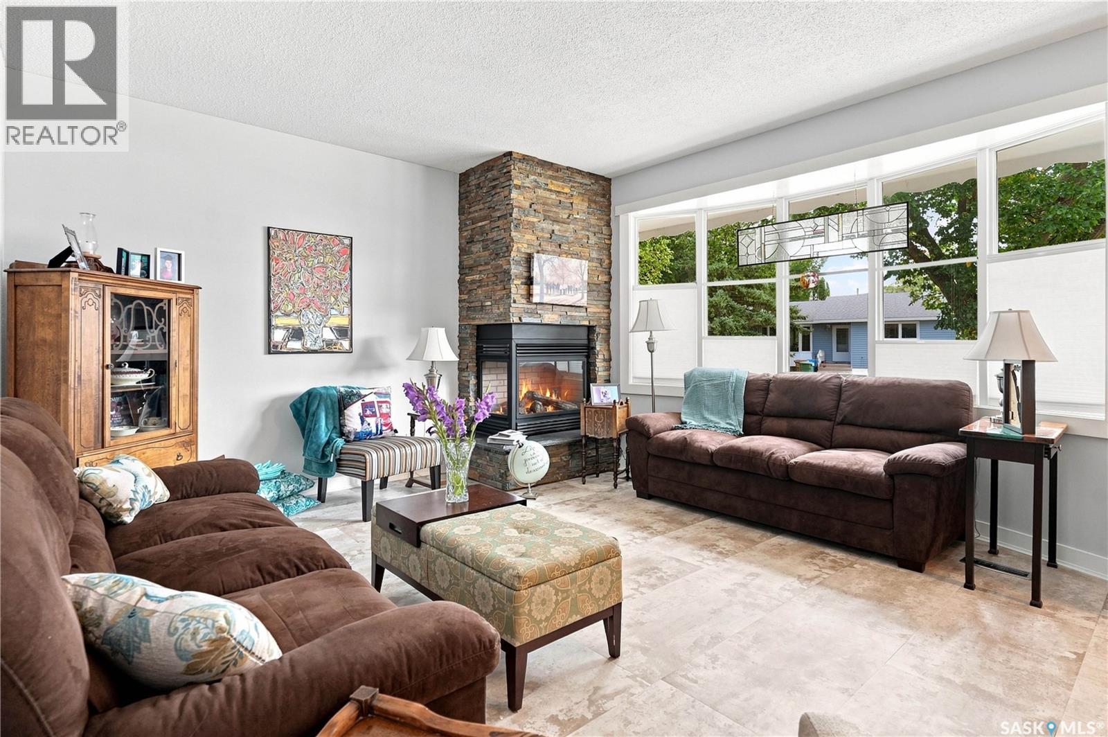 2 Springstein AVENUE - Image 7