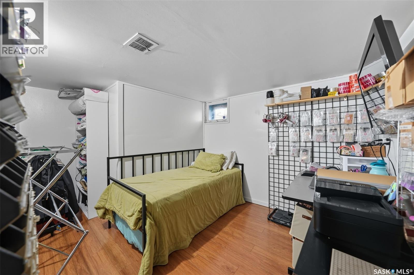 416 Taylor STREET W - 14