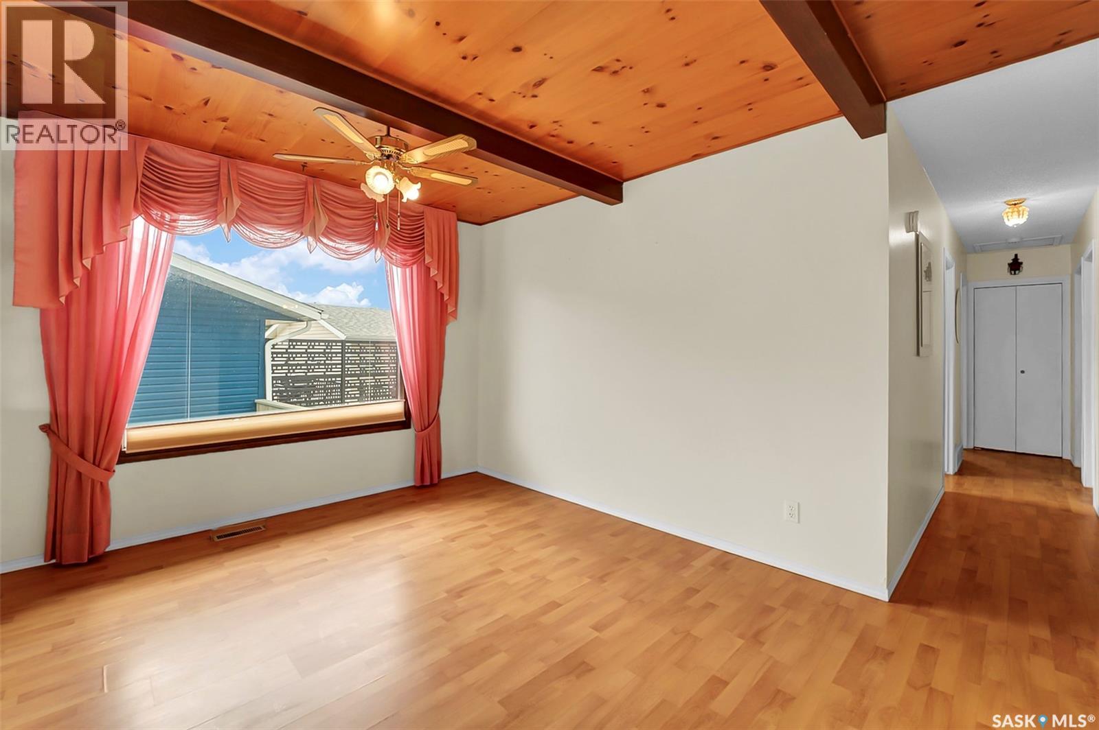 504 4th AVENUE W - 11