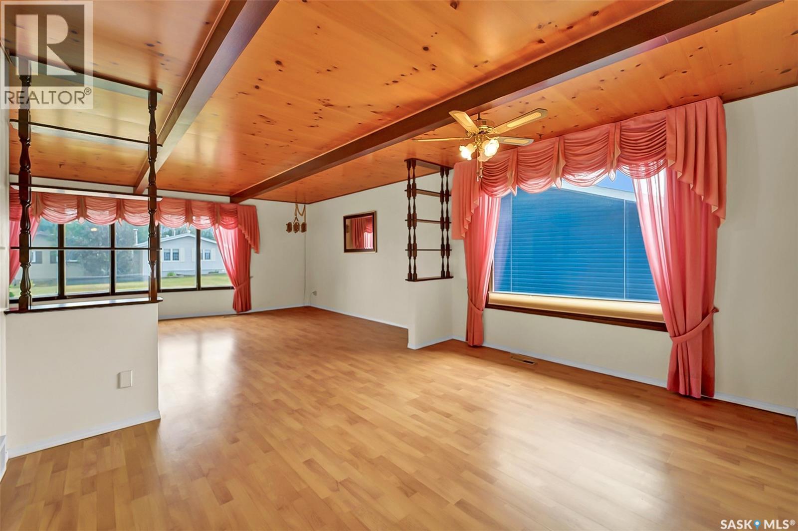 504 4th AVENUE W - Image 12