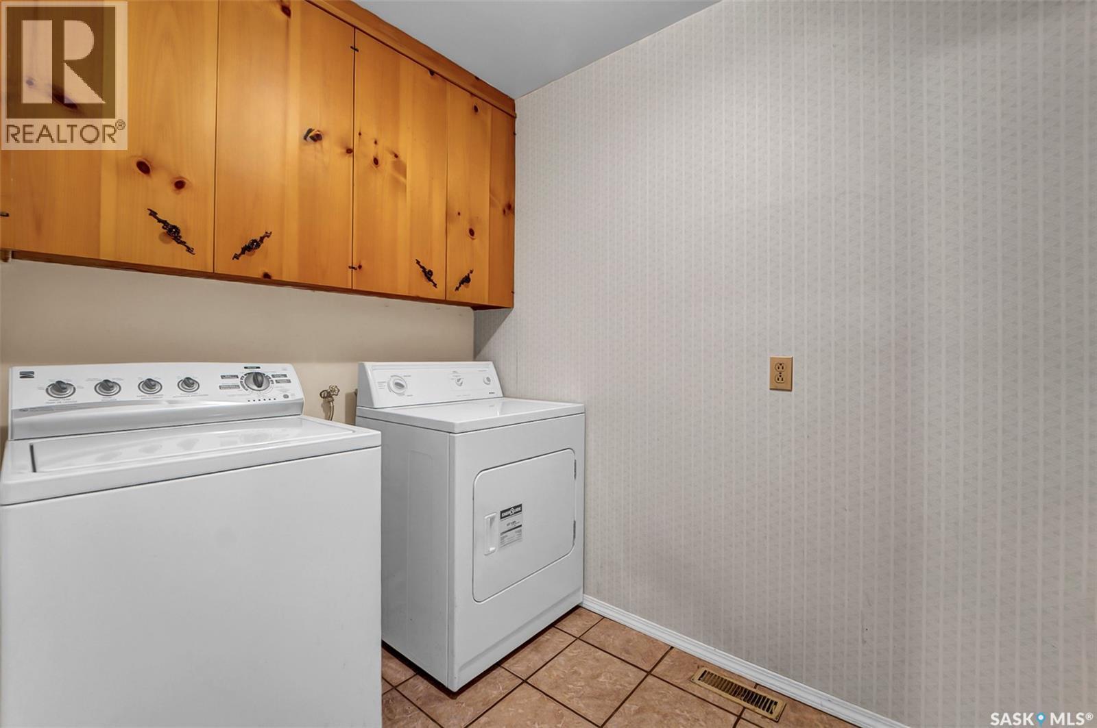 504 4th AVENUE W - Image 21