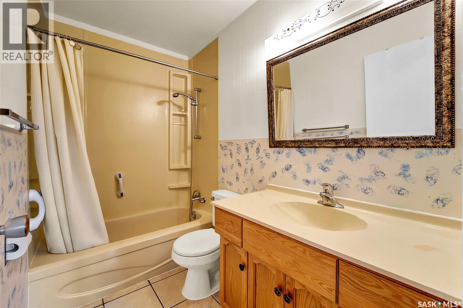504 4th AVENUE W - Image 24