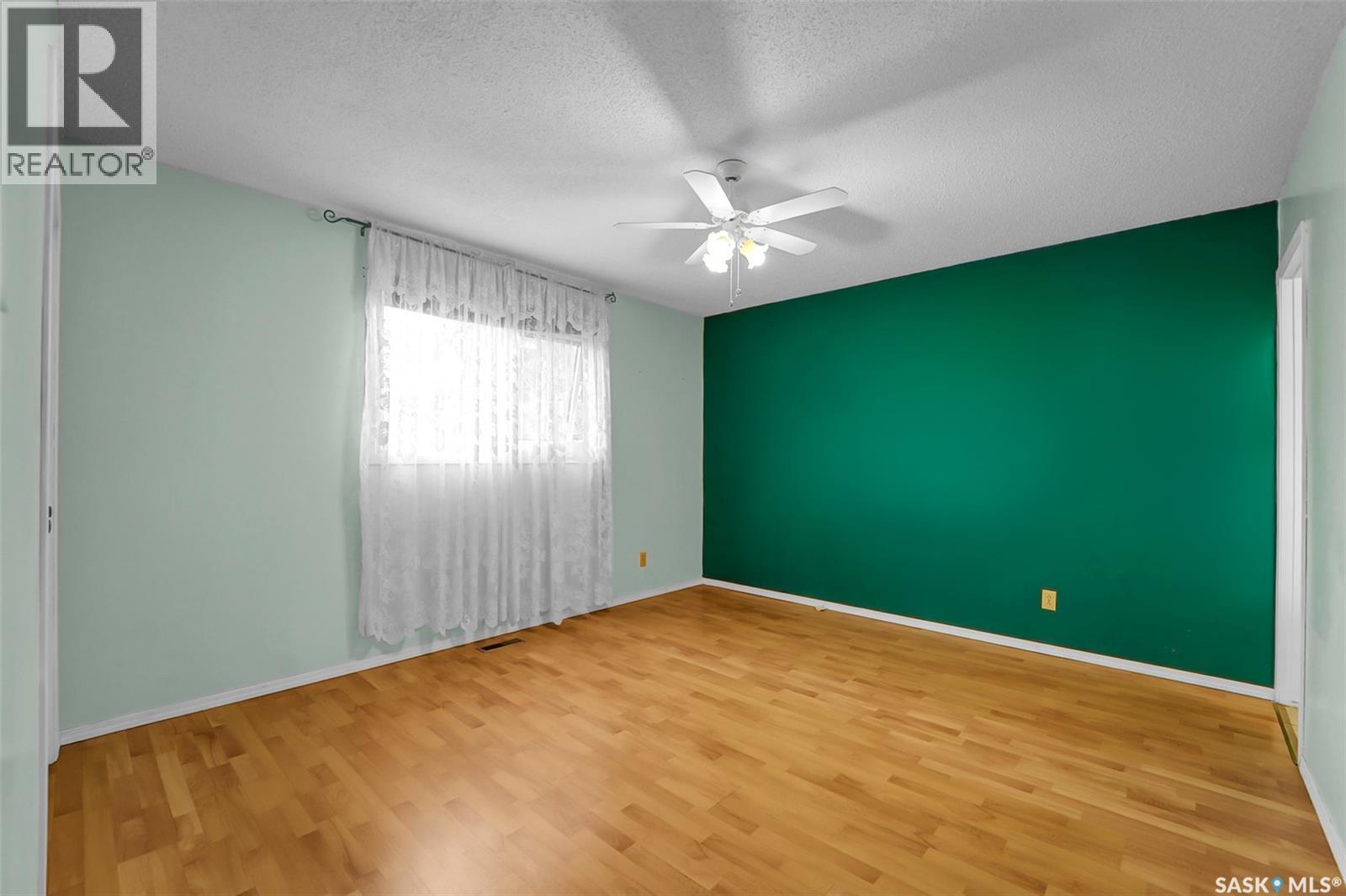504 4th AVENUE W - Image 27