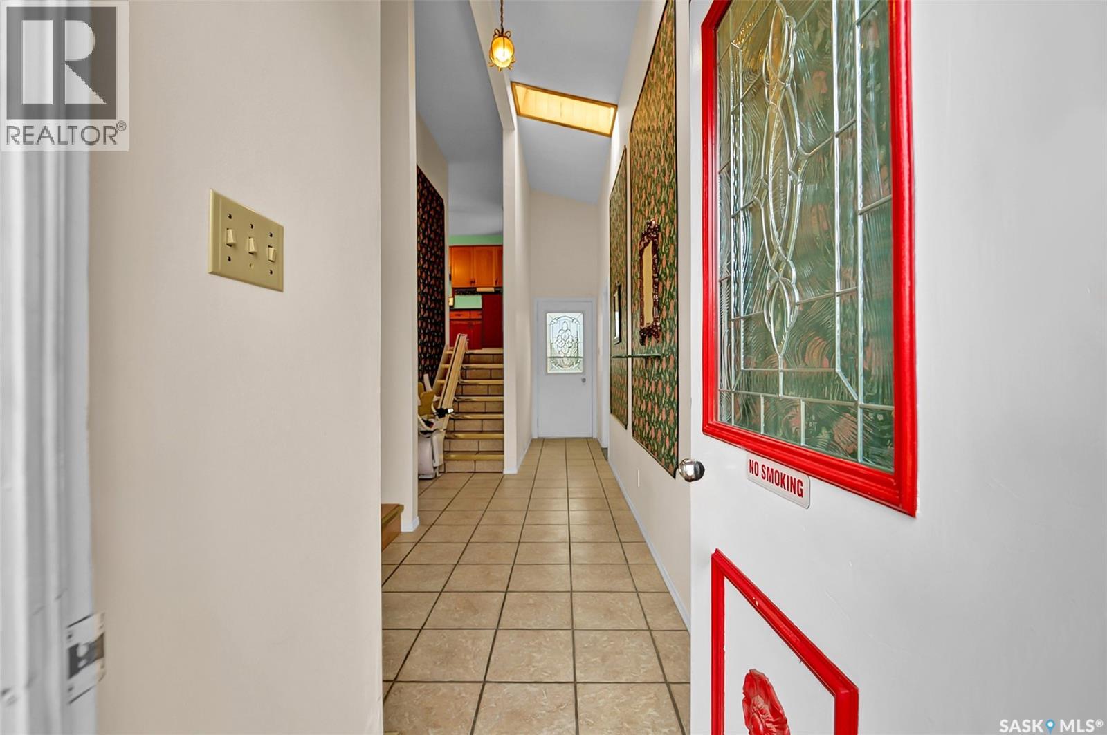 504 4th AVENUE W - 3