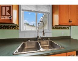 504 4th Avenue W, Biggar, SK S0K0M0 Photo 18