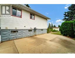 504 4th Avenue W, Biggar, SK S0K0M0 Photo 47