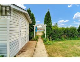 504 4th Avenue W, Biggar, SK S0K0M0 Photo 56