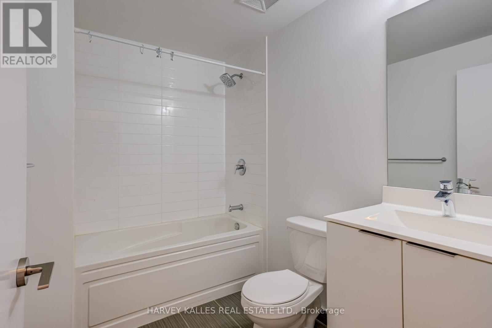 #1822 30 SHORE BREEZE DRIVE - 24