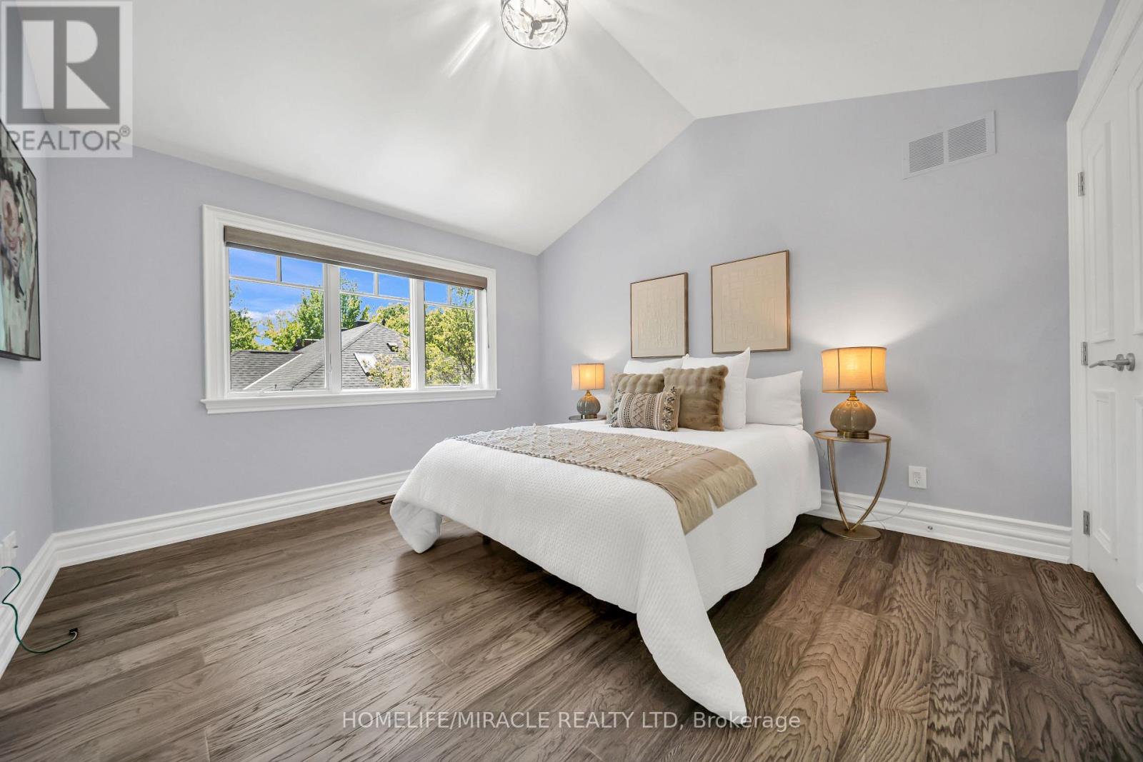 271 OAKHILL ROAD - Image 29