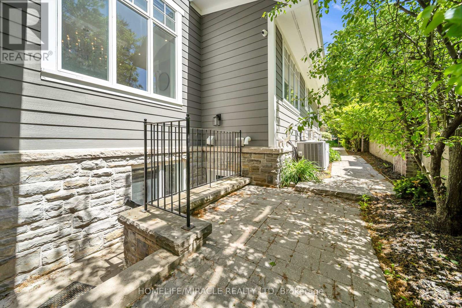 271 OAKHILL ROAD - 49