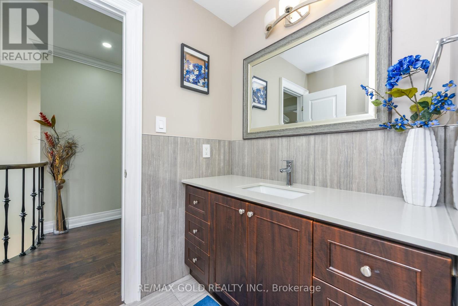 72 RAINFOREST DRIVE - Image 33