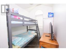 19 England Terrace, Hamilton, ON L8J2V7 Photo 12