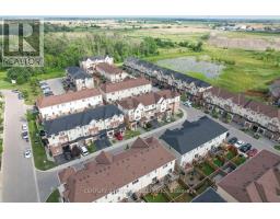 19 England Terrace, Hamilton, ON L8J2V7 Photo 23