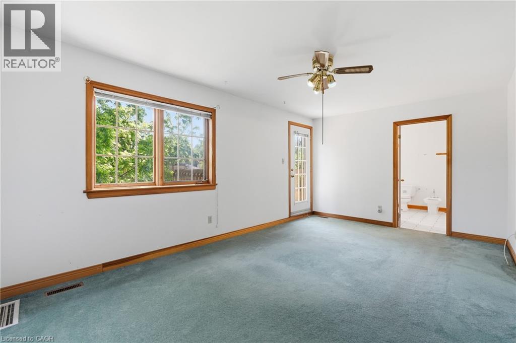 3 ANCASTER Street E - Image 29