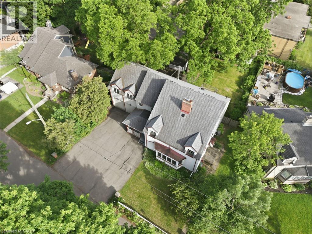 3 ANCASTER Street E - Image 48