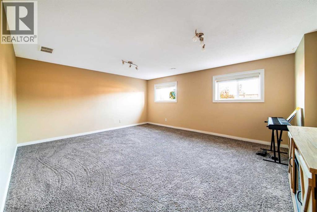 2521 11 Avenue - Photo 17