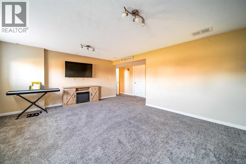 2521 11 Avenue - Photo 19