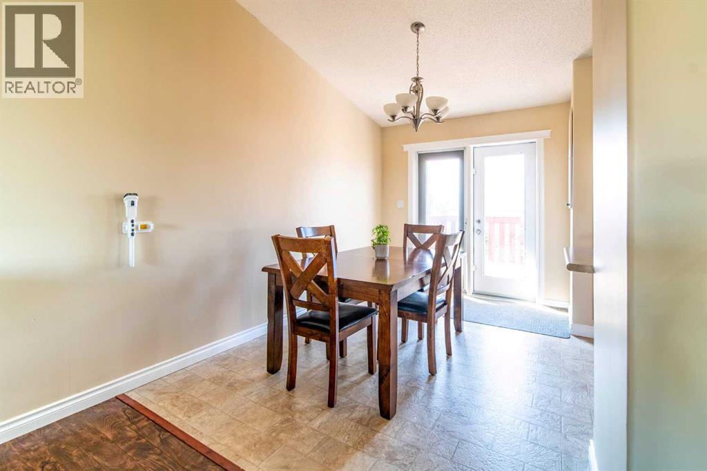 2521 11 Avenue - Photo 6