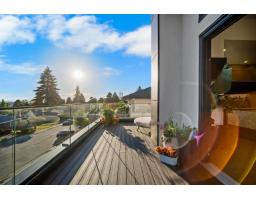 8102 Wiltshire Place, Delta, BC V4C6T2 Photo 13