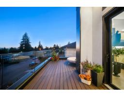 8102 Wiltshire Place, Delta, BC V4C6T2 Photo 14