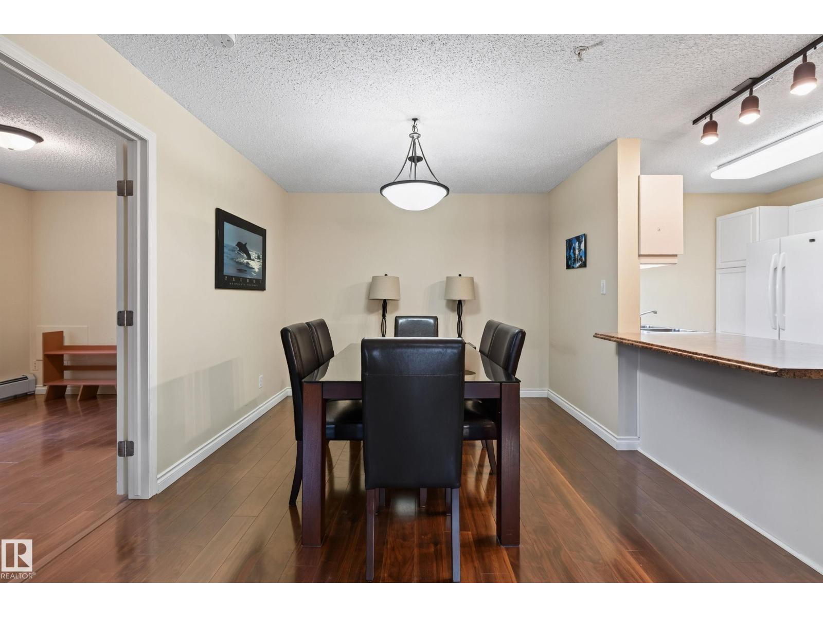 #101 911 RABBIT HILL RD NW - 11