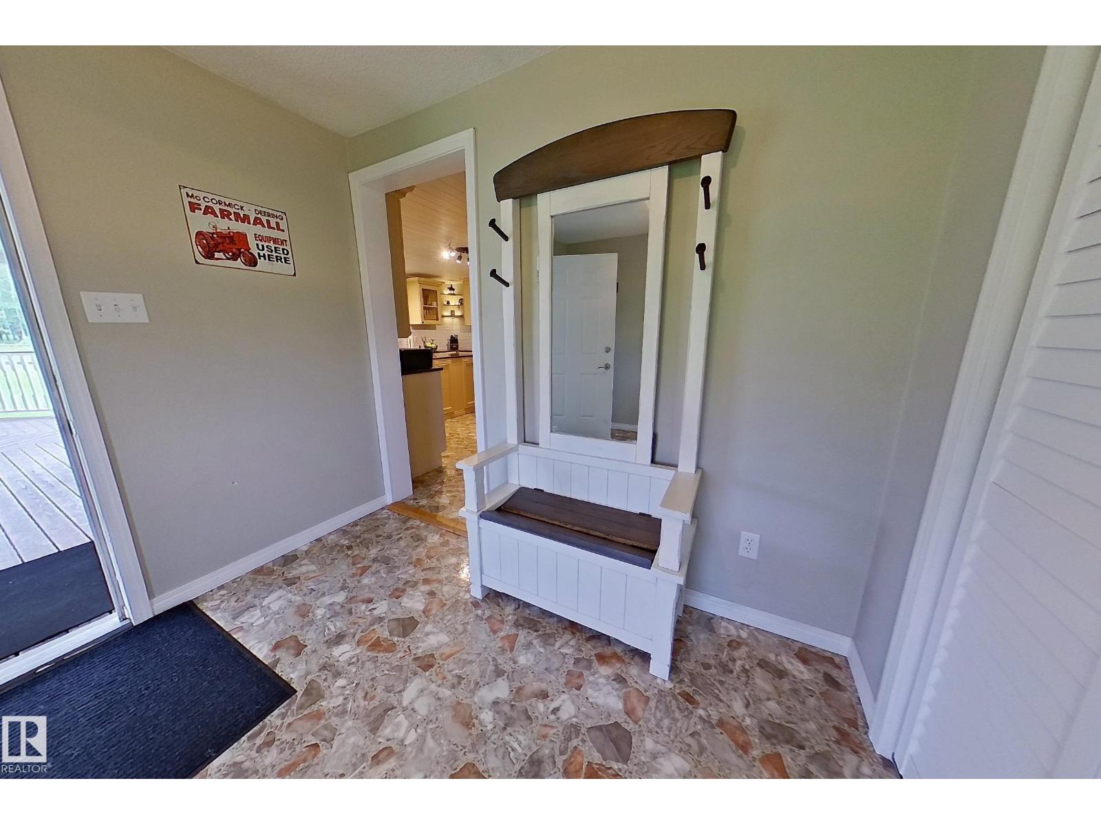 8027 TWP 524 - Photo 13