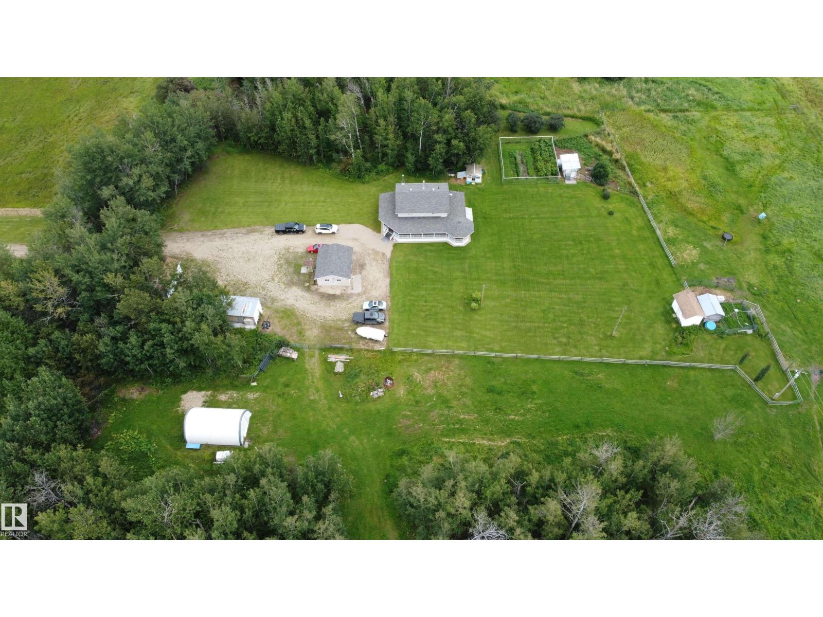 8027 TWP 524 - 37