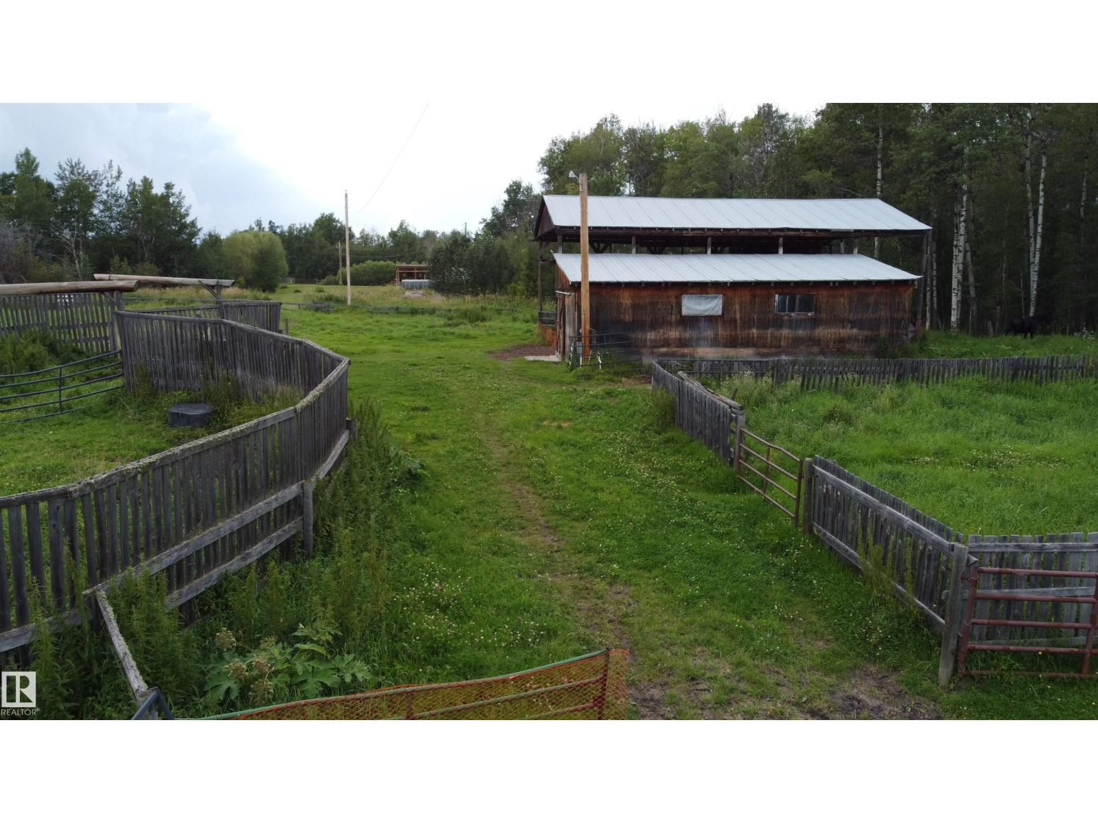 8027 TWP 524 - Photo 43