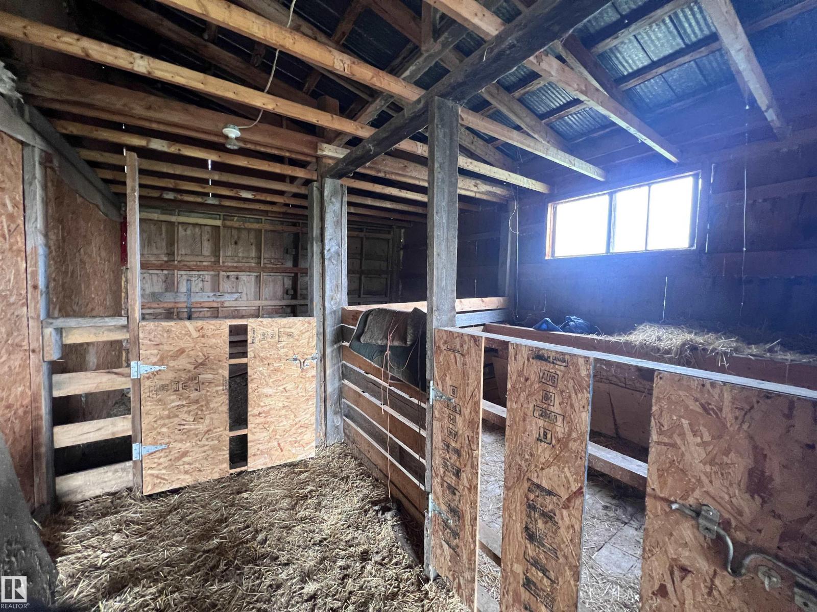 8027 TWP 524 - Photo 47