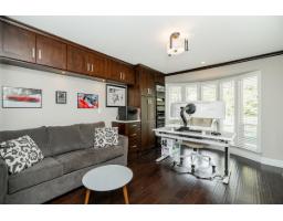 4224 196b Street, Langley, BC V3A1B1 Photo 11