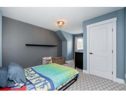 4224 196b Street, Langley, BC V3A1B1 Photo 18