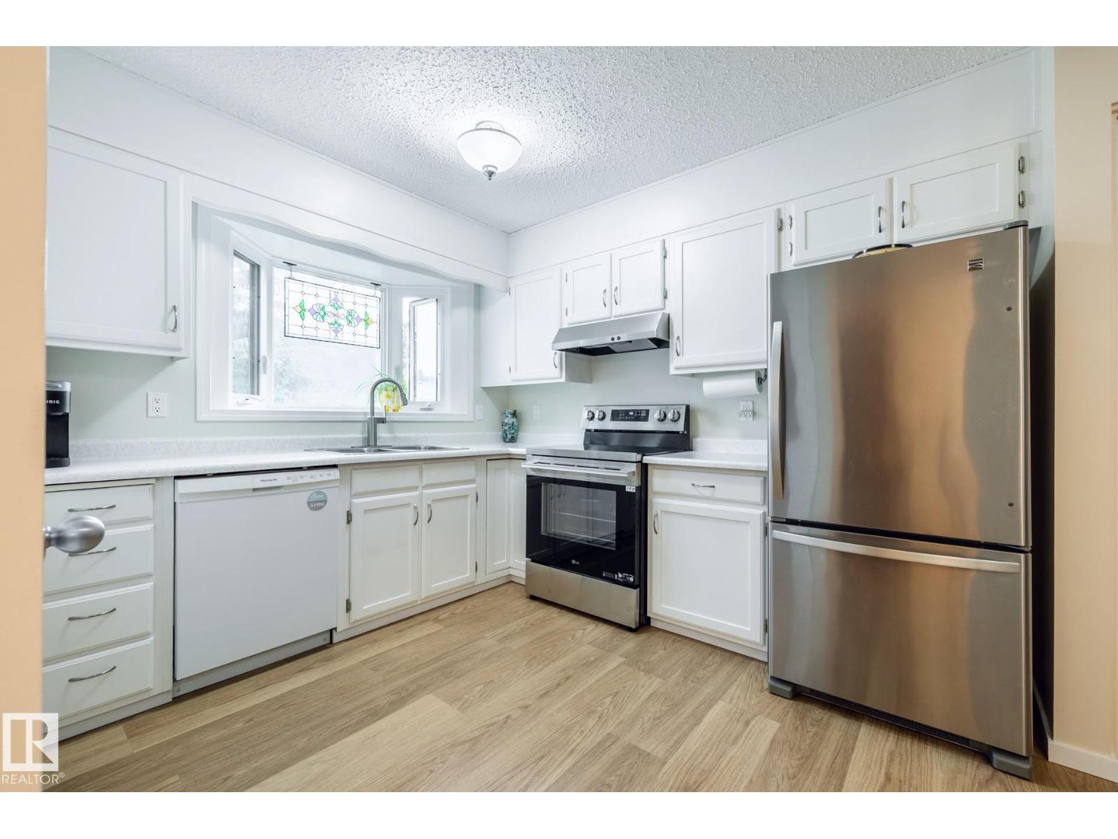 12 AMHERST Crescent - Photo 13