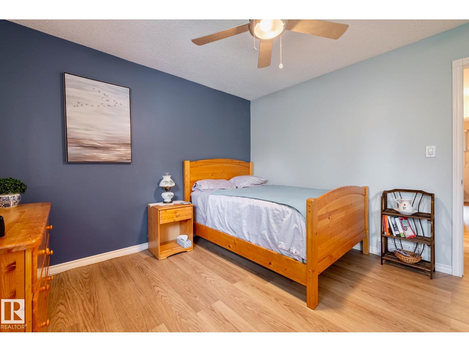 12 AMHERST Crescent - Photo 35