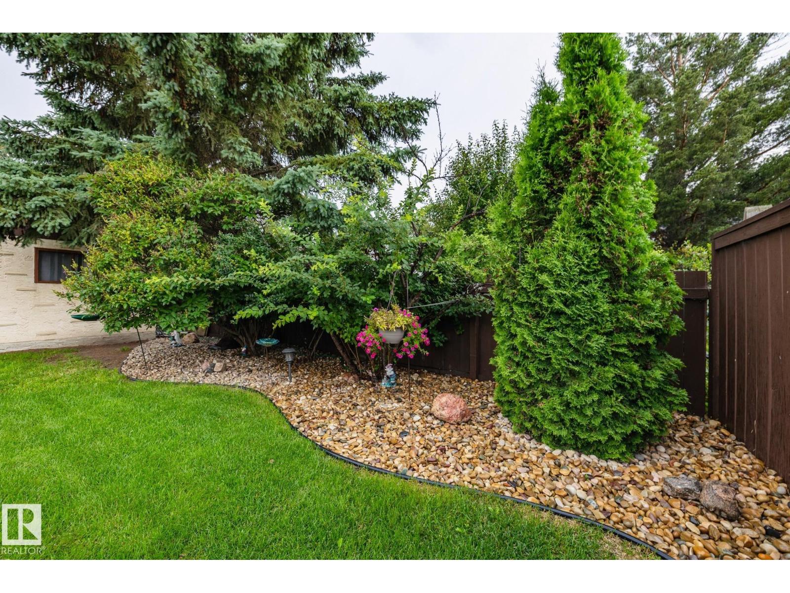 12 AMHERST Crescent - Photo 23