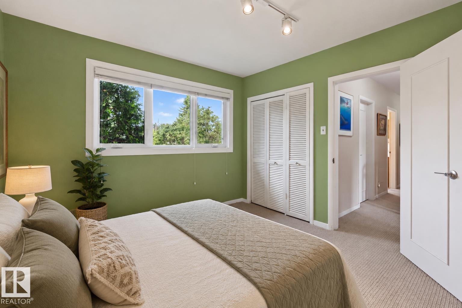 7711 139 Street NW - Photo 37