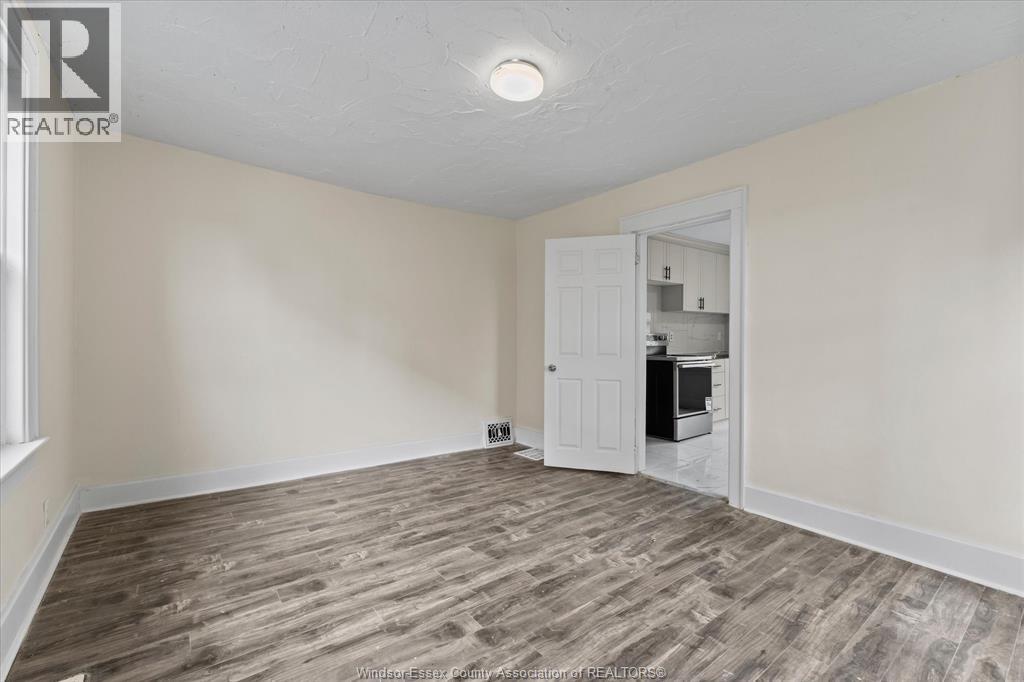 3185 DONNELLY - Image 25